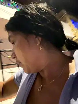 Snapshot of siri_duque chatting on November 2025 12:35:01 AM siri duque online show from November 2025 12:35:01 AM