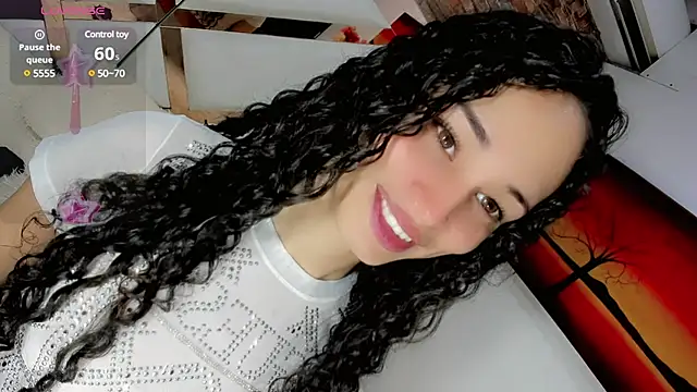 Snapshot of barbiedolls_x chatting on February 2025 06:25:02 AM barbiedolls x online show from February 2025 06:25:02 AM