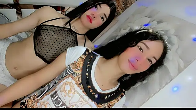 Snapshot of barbiedolls_x chatting on March 2025 10:24:01 AM barbiedolls x online show from March 2025 10:24:01 AM