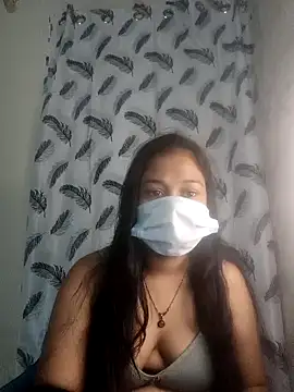 Snapshot of Queen_zara1 chatting on October 2025 07:12:01 AM Queen zara1 online show from October 2025 07:12:01 AM