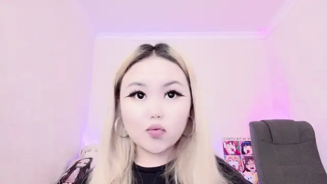 amelia sunlight online show from February 2025 08:35:02 PM