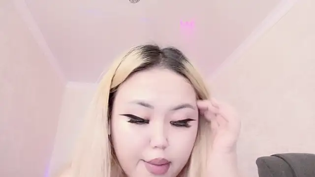 amelia sunlight online show from February 2025 03:34:02 AM