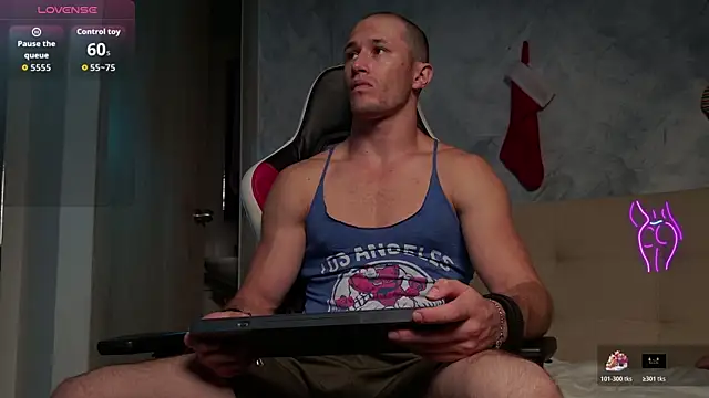 AxelFairchaild online show from December 2025 02:24:02 PM