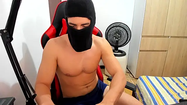 Calihotcaliente277 online show from March 2025 02:46:02 PM