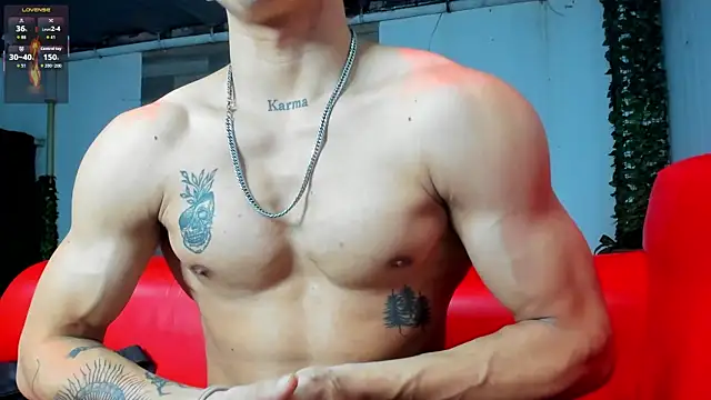 AkazaBoy  online show from February 2026 04:45:01 AM