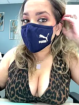 famous indian girl online show from September 2025 05:02:02 PM