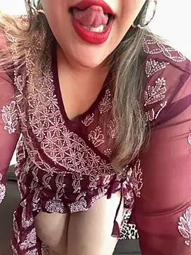 famous indian girl online show from September 2025 06:09:02 PM