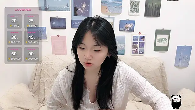 Snapshot of LiLiYbaby chatting on October 2025 06:36:01 AM LiLiYbaby online show from October 2025 06:36:01 AM