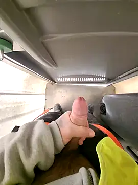 omarito100 online show from November 2025 10:40:02 AM