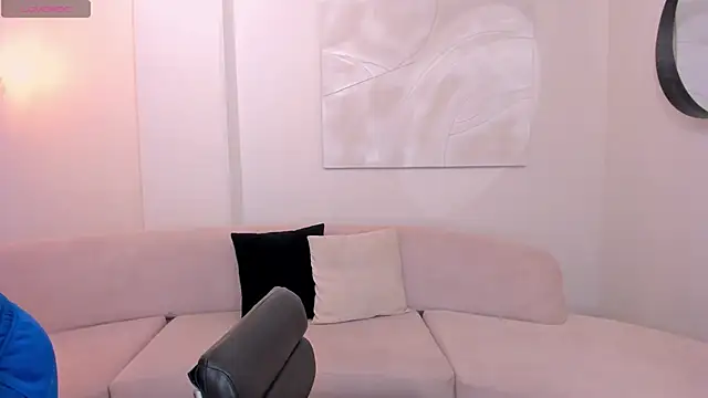 AllisonRogersX online show from January 2026 10:41:01 AM