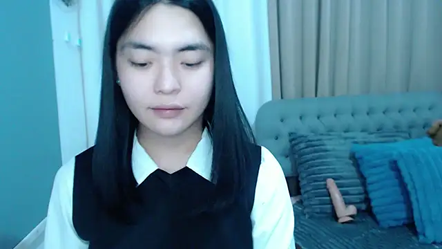 Snapshot of zhaviahale21 chatting on October 2025 06:03:01 AM zhaviahale21 online show from October 2025 06:03:01 AM