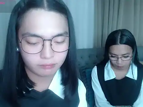 zhaviahale21 online show from June 2026 10:11:01 PM