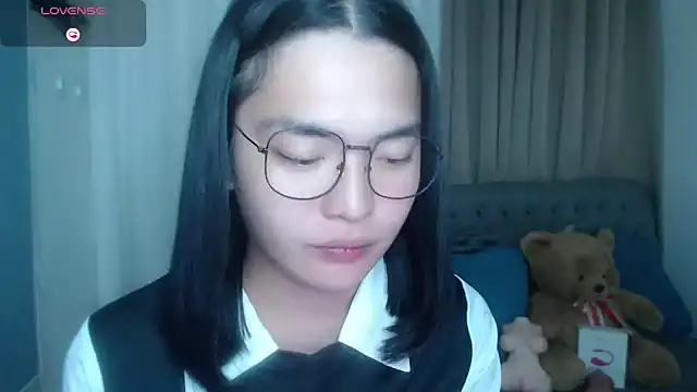 zhaviahale21 online show from July 2026 09:31:02 PM