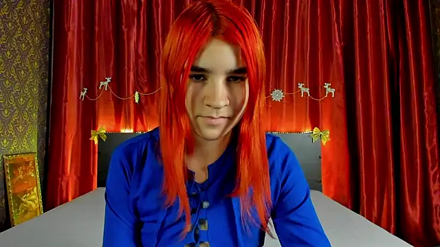 Snapshot of _Polly_Love_ chatting on December 2024 01:14:01 PM Polly Love online show from December 2024 01:14:01 PM