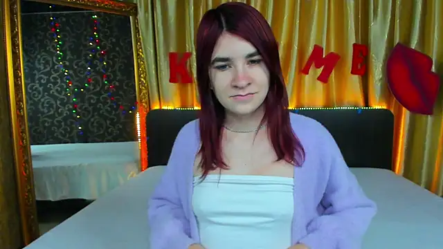 Snapshot of _Polly_Love_ chatting on February 2025 07:18:01 AM Polly Love online show from February 2025 07:18:01 AM