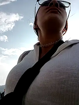 Snapshot of SAMANTHA-16_ chatting on February 2025 09:37:02 PM SAMANTHA-16 online show from February 2025 09:37:02 PM