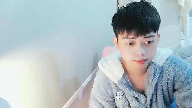 FFFFZ189 online show from March 2025 10:54:02 AM