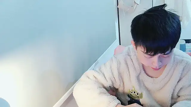 FFFFZ189 online show from March 2025 10:52:02 AM