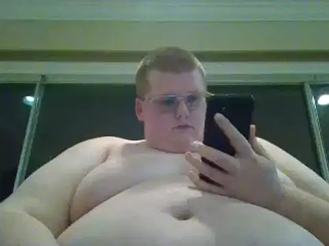 Snapshot of Richard_Moneyshot_23 chatting on December 2024 05:15:02 AM Richard Moneyshot 23 online show from December 2024 05:15:02 AM