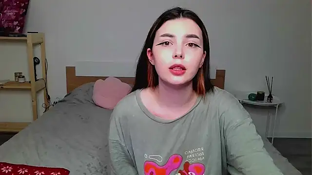 Snapshot of peaachybabe__ chatting on March 2025 08:22:01 PM peaachybabe online show from March 2025 08:22:01 PM