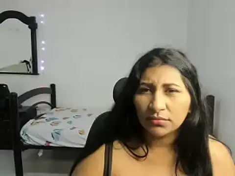 nikol sexy39 online show from December 2024 05:01:02 PM