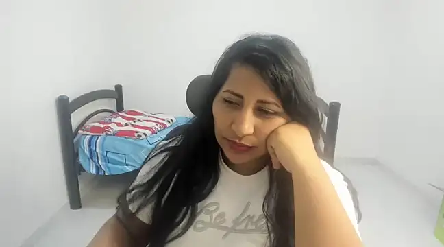 nikol sexy39 online show from January 2025 02:03:02 AM