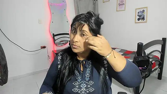 nikol sexy39 online show from October 2025 03:32:01 AM