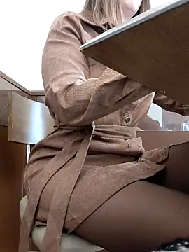 Alexvit2616 online show from November 2025 10:14:01 AM