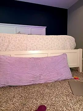 Snapshot of Naughty_pussy2cum chatting on September 2025 09:09:01 AM Naughty pussy2cum online show from September 2025 09:09:01 AM