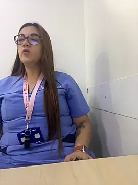 Snapshot of Shianrose chatting on October 2025 07:26:02 PM Shianrose online show from October 2025 07:26:02 PM