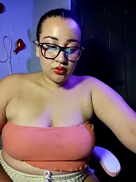 Snapshot of alexxaa96 chatting on February 2025 02:42:01 PM alexxaa96 online show from February 2025 02:42:01 PM