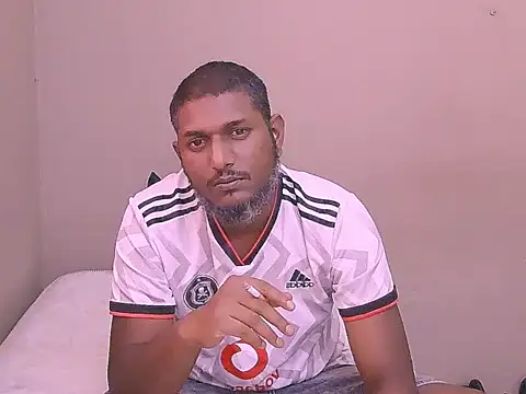 dmancams1874 online show from December 2024 10:13:01 AM