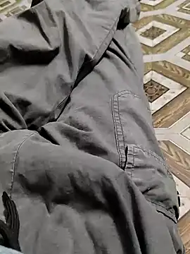 William390 online show from December 2024 06:03:02 PM