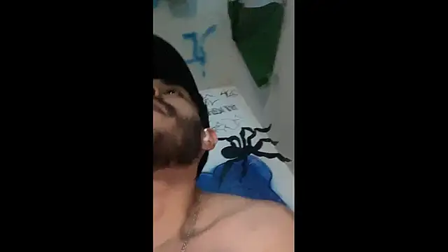 Snapshot of Elvergalarga66622 chatting on January 2026 07:52:02 PM Elvergalarga66622 online show from January 2026 07:52:02 PM