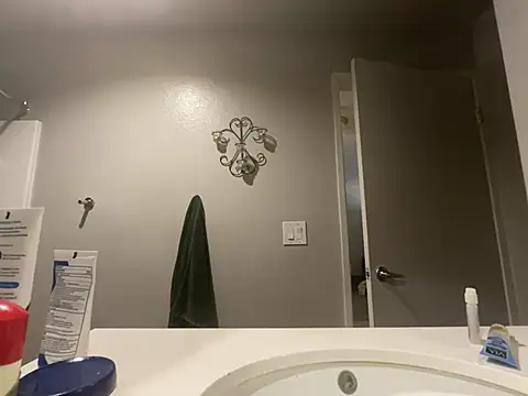 Snapshot of GoddessNih chatting on December 2024 10:42:01 PM GoddessNih online show from December 2024 10:42:01 PM