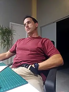 Lucas   81 online show from November 2025 07:25:02 PM