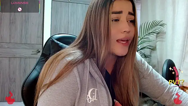 Lucia star   online show from February 2026 12:31:01 PM