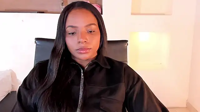 Snapshot of IvyBliss8 chatting on January 2025 12:21:01 PM IvyBliss8 online show from January 2025 12:21:01 PM