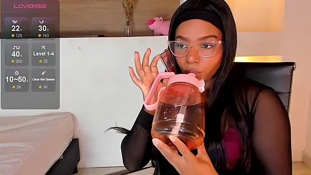 Snapshot of IvyBliss8 chatting on January 2025 11:53:02 AM IvyBliss8 online show from January 2025 11:53:02 AM