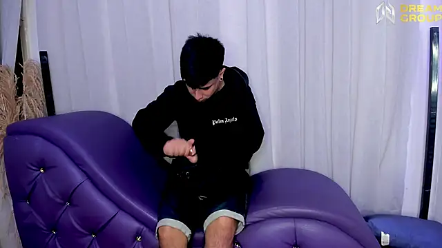 Snapshot of Yourslust_ chatting on October 2025 02:07:02 PM Yourslust online show from October 2025 02:07:02 PM