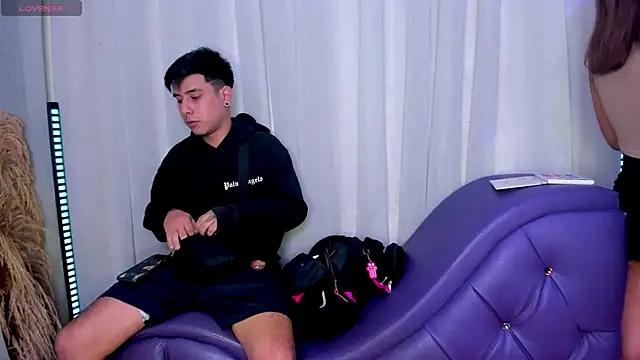 Snapshot of Yourslust_ chatting on November 2025 07:58:01 PM Yourslust online show from November 2025 07:58:01 PM