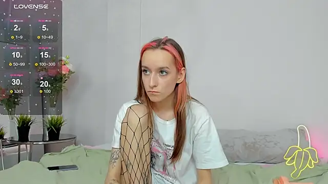 Doris Scott online show from February 2025 02:27:01 PM