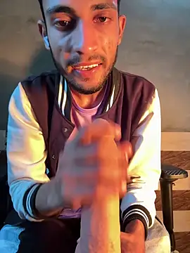 Snapshot of AjaxStar chatting on February 2026 12:10:02 PM AjaxStar online show from February 2026 12:10:02 PM