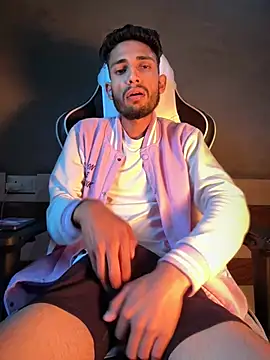 Snapshot of AjaxStar chatting on February 2026 11:57:02 AM AjaxStar online show from February 2026 11:57:02 AM