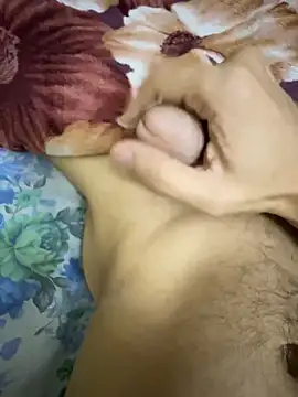 hamed-697 online show from January 2025 12:01:01 AM