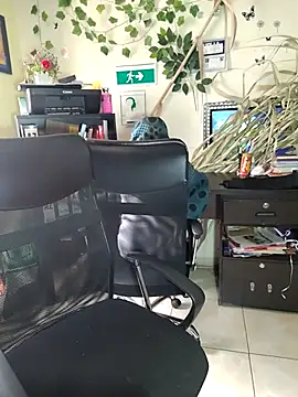 Snapshot of NAJWA-ARAB chatting on March 2025 02:23:01 PM NAJWA-ARAB online show from March 2025 02:23:01 PM