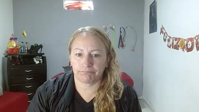 Snapshot of emperabigbootybigass chatting on March 2025 12:22:01 PM emperabigbootybigass online show from March 2025 12:22:01 PM