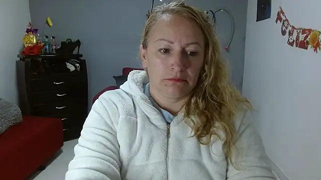 Snapshot of emperabigbootybigass chatting on March 2025 12:30:02 PM emperabigbootybigass online show from March 2025 12:30:02 PM