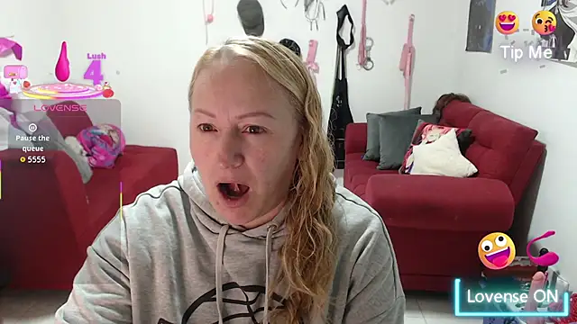 Snapshot of emperabigbootybigass chatting on November 2025 12:16:02 PM emperabigbootybigass online show from November 2025 12:16:02 PM