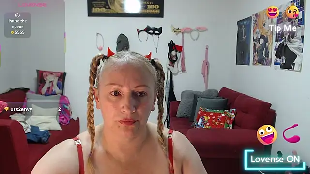 Snapshot of emperabigbootybigass chatting on December 2025 12:27:01 AM emperabigbootybigass online show from December 2025 12:27:01 AM